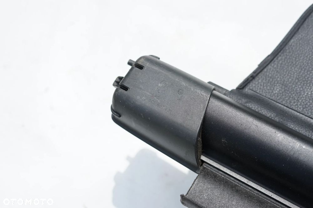 Roleta bagażnika VW Passat B6 Kombi 9937000039 - 8