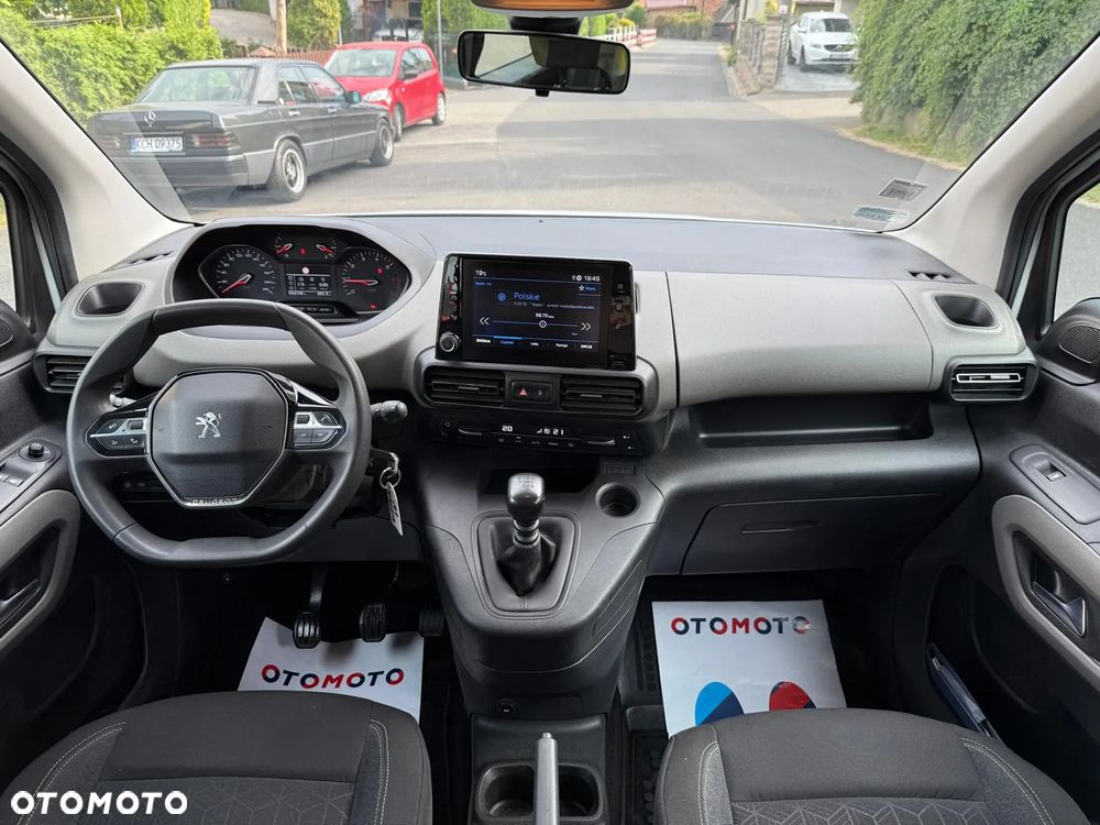 Peugeot Rifter Long 1.2 PureTech Allure S&S (7-os.) - 12