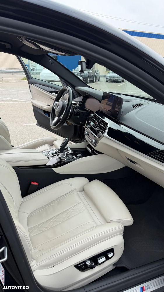 BMW Seria 5 530i AT MHEV - 10