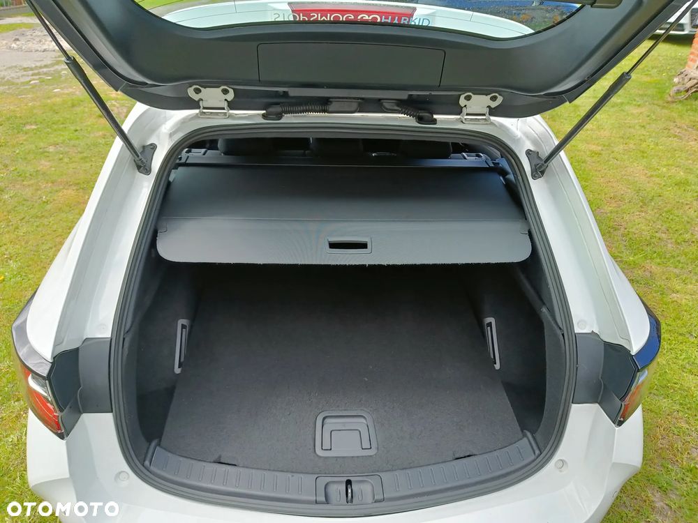 Toyota Corolla 1.8 Hybrid Comfort - 8