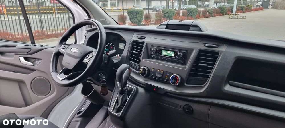 Ford Transit Custom - 10