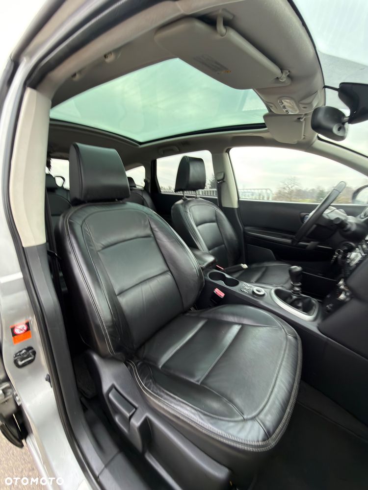 Nissan Qashqai+2 2.0 4x4 visia - 8