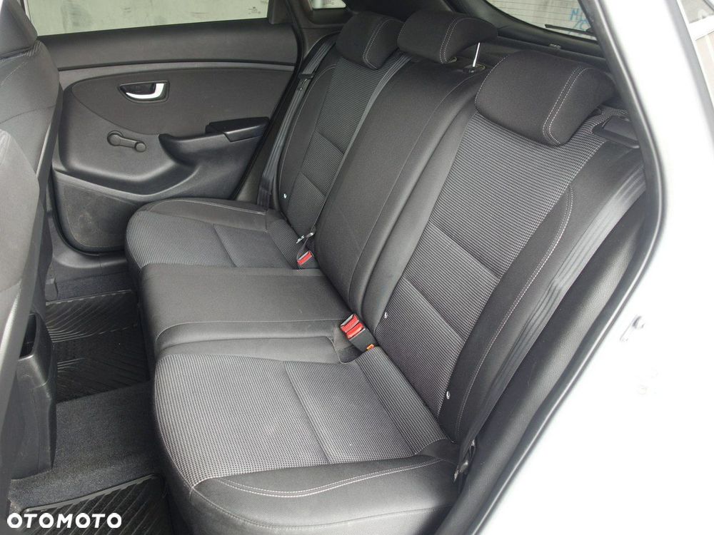 Hyundai i30 1.4 Comfort - 17