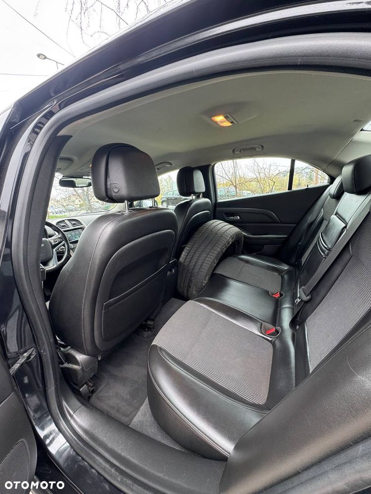 Chevrolet Malibu 2.0 MT LT+ - 12