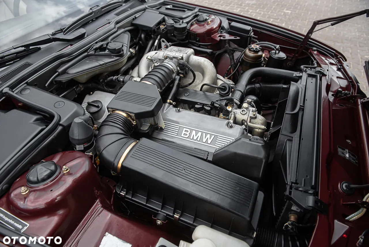 BMW Seria 7 - 16