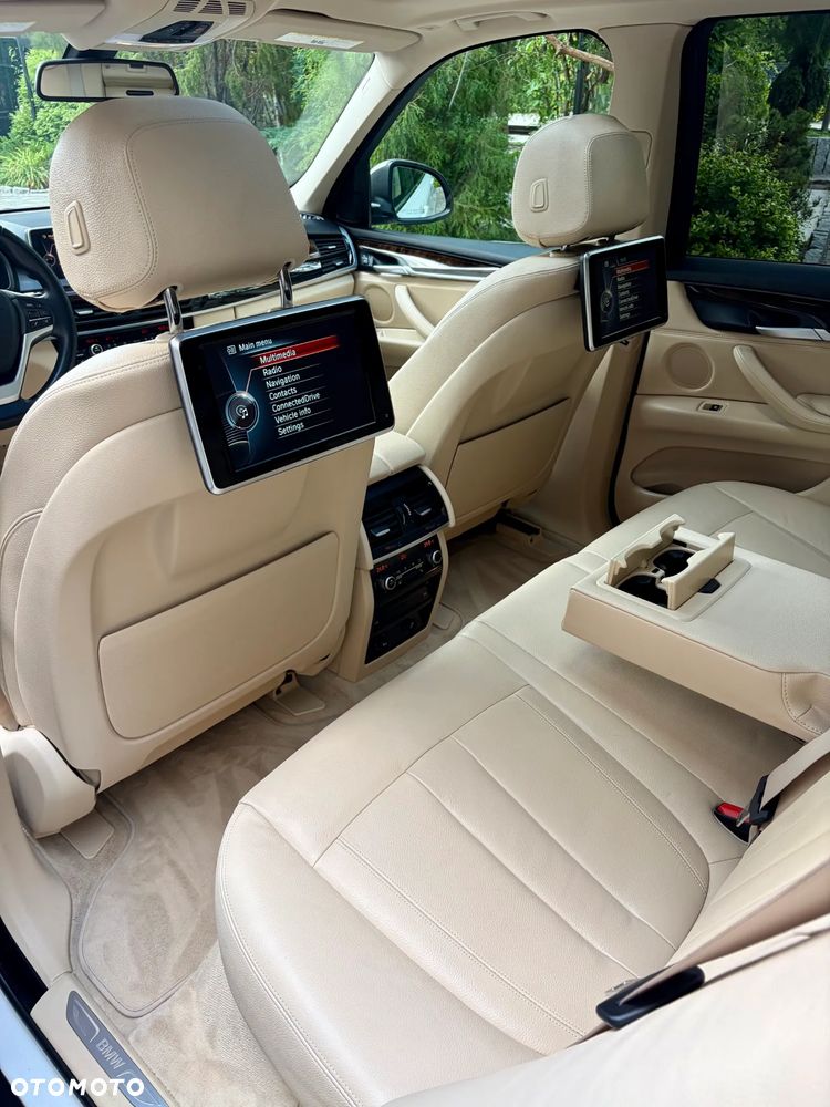 BMW X5 xDrive35i Edition Exclusive - 27