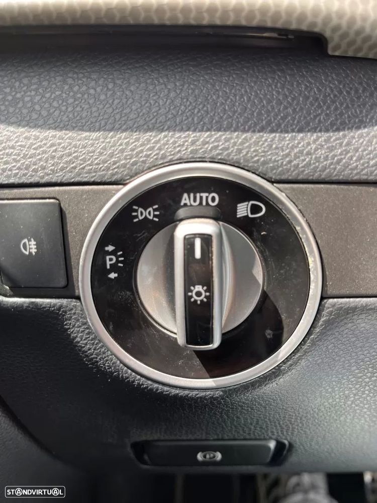 Mercedes-Benz B 180 CDi BlueEfficiency - 16