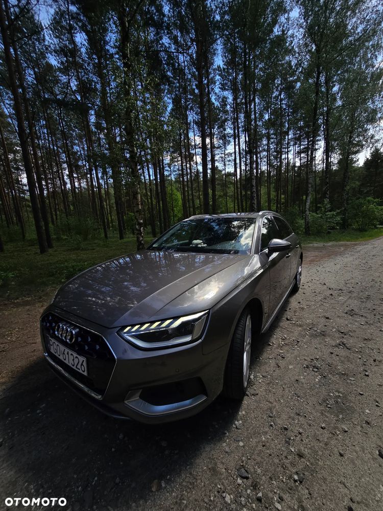 Audi A4 Avant 40 TDI S tronic - 9