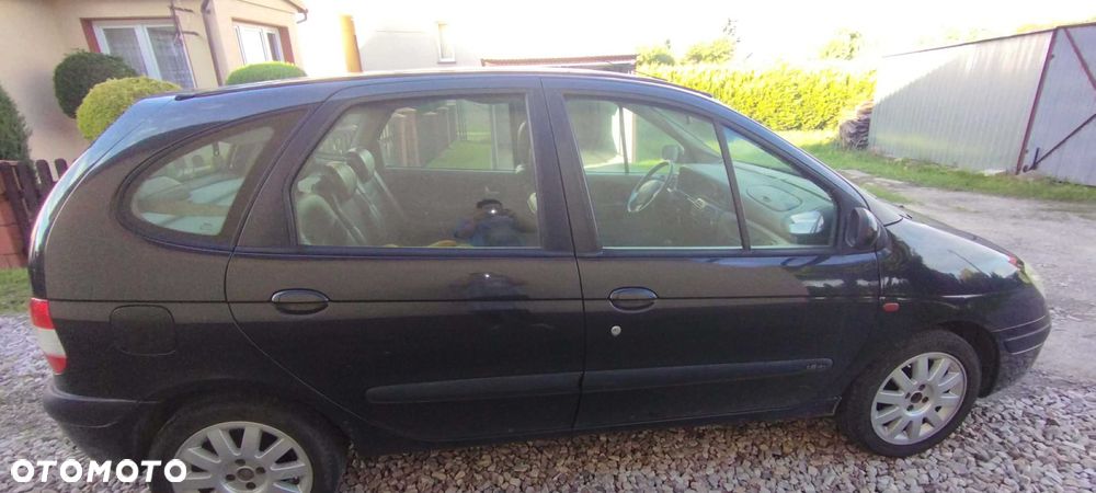 Renault Scenic - 6