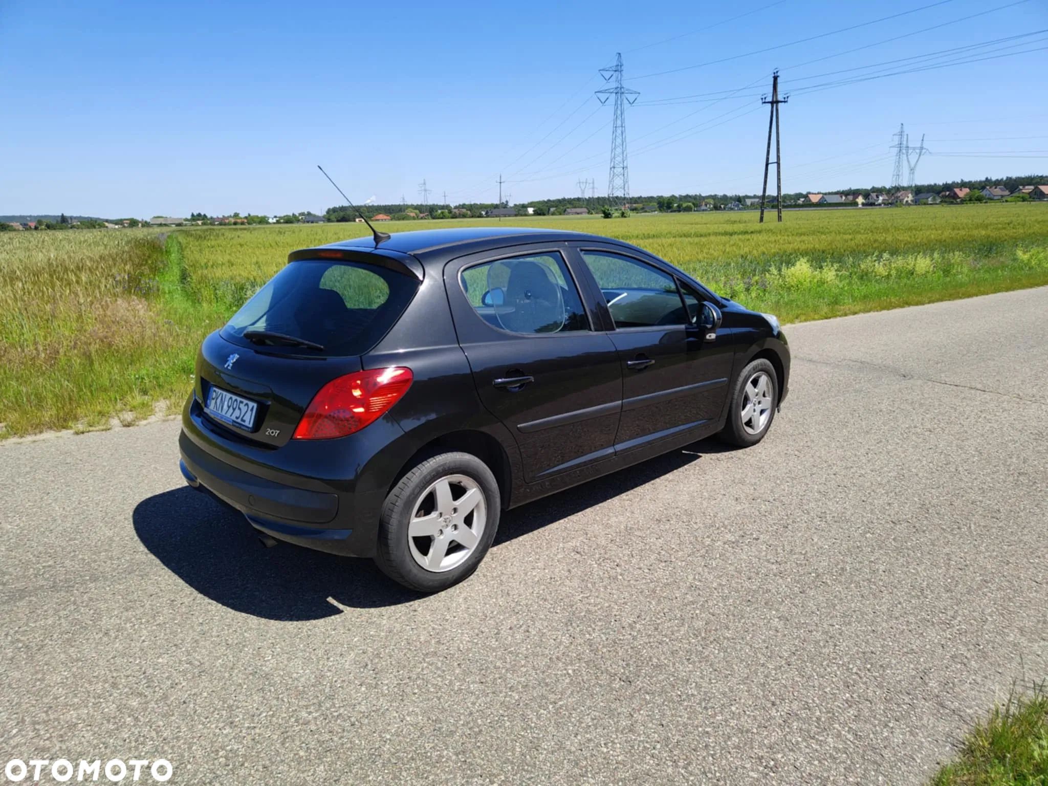 Peugeot 207 1.4 16V Trendy - 1