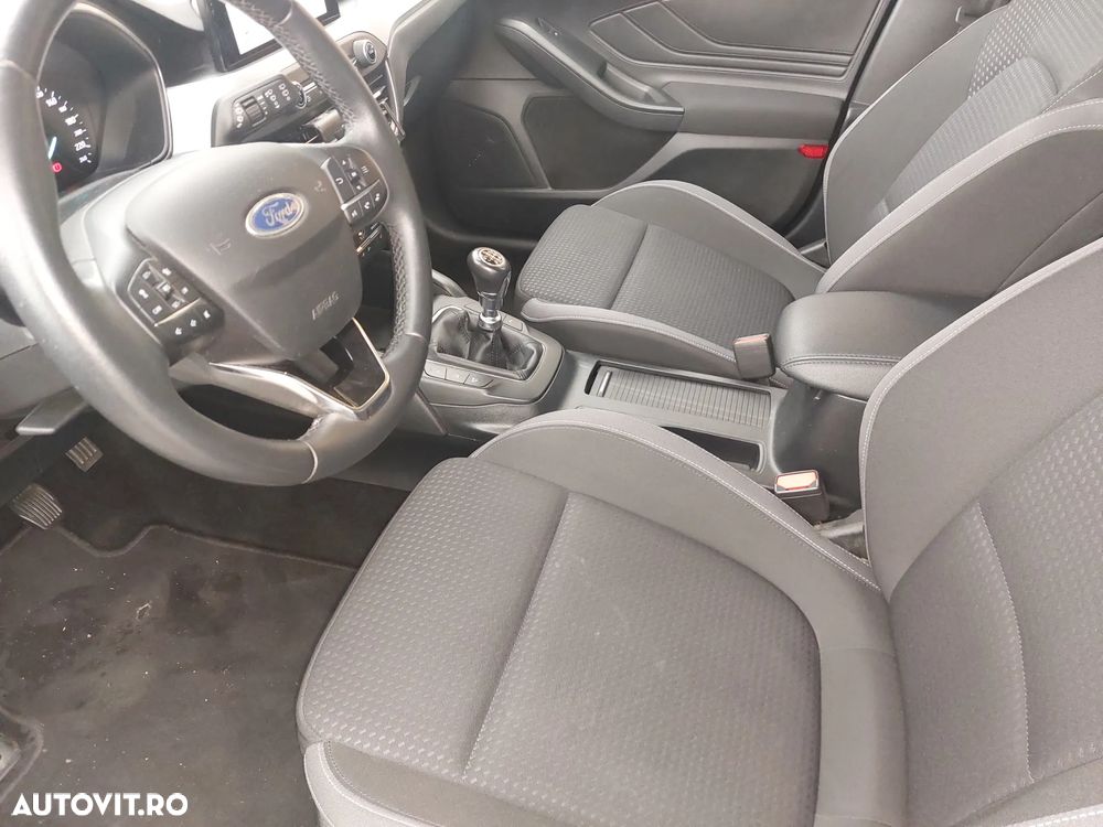 Ford Focus 1.5 TDCi Trend - 11