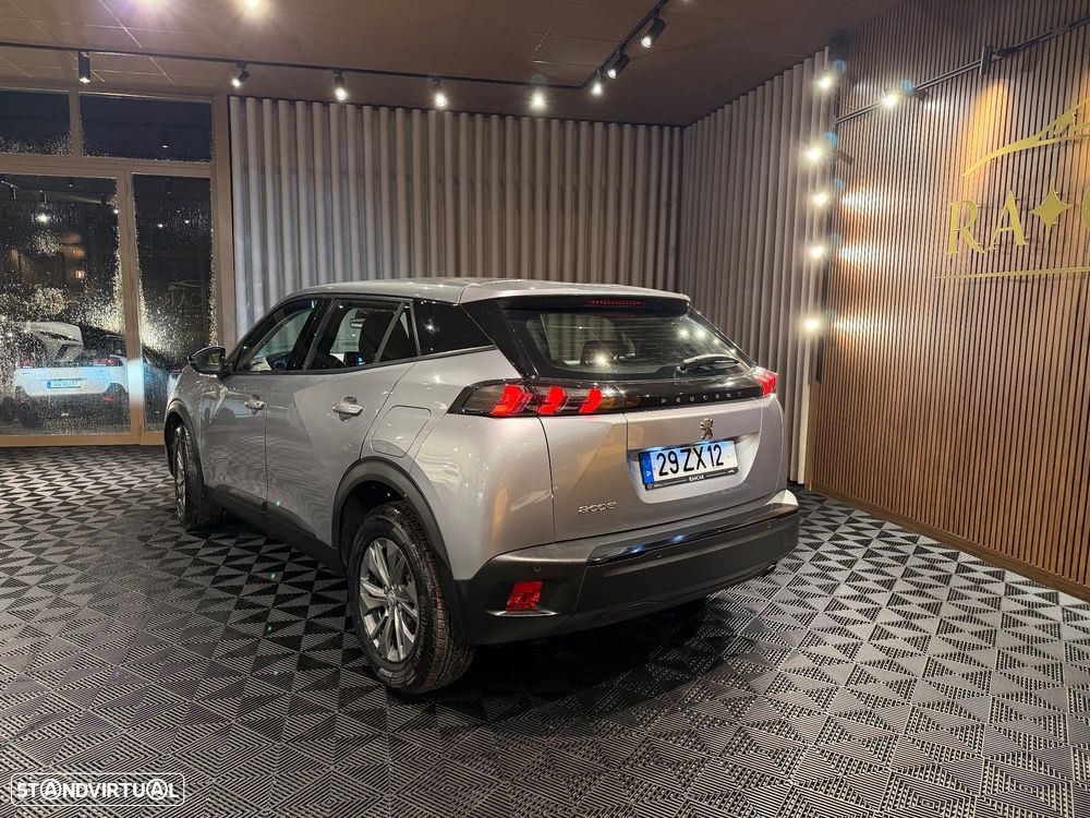 Peugeot 2008 1.5 BlueHDi Style - 4