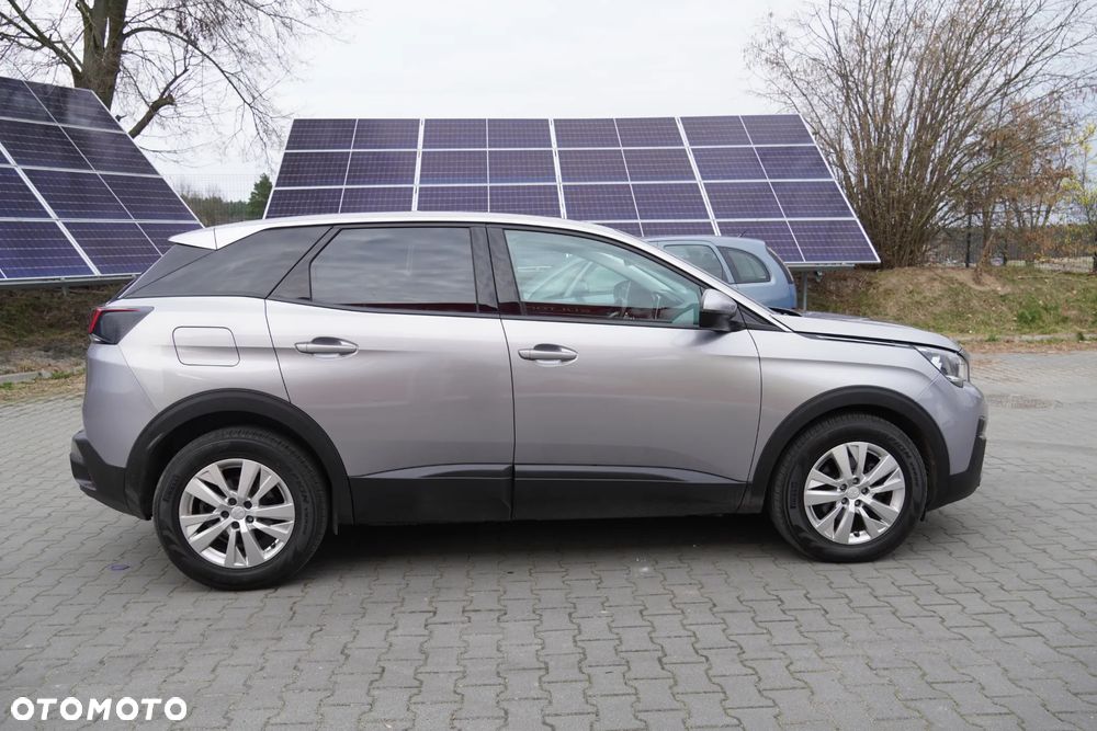 Peugeot 3008 1.5 BlueHDi Active S&S EAT8 - 11