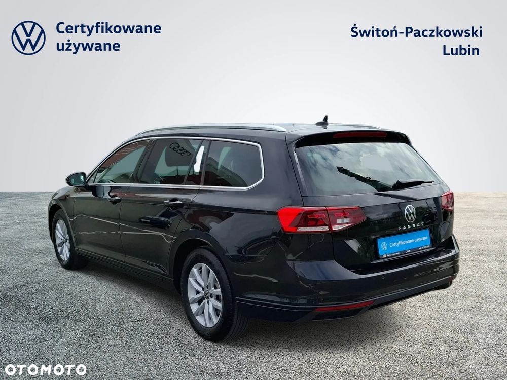 Volkswagen Passat Variant 2.0 TDI EVO Business DSG - 3