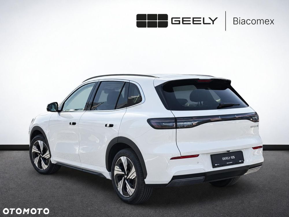 Geely EX5 - 4
