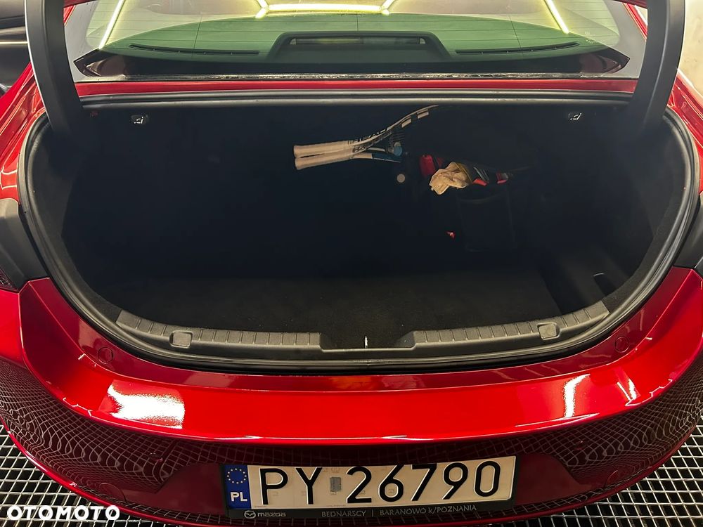 Mazda 3 2.0 mHEV Hikari - 16