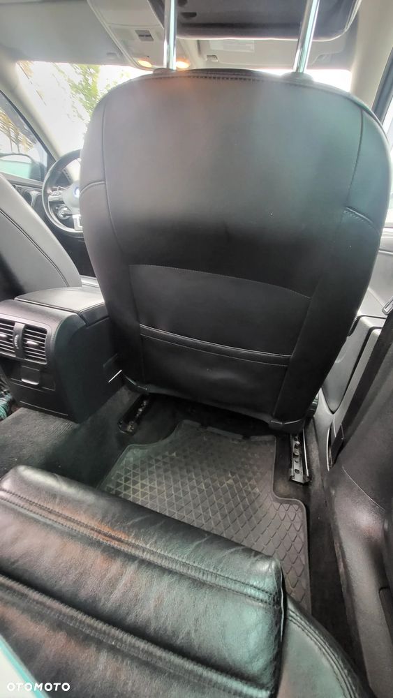 Volkswagen Passat 2.0 TDI Highline R-Style DSG - 31