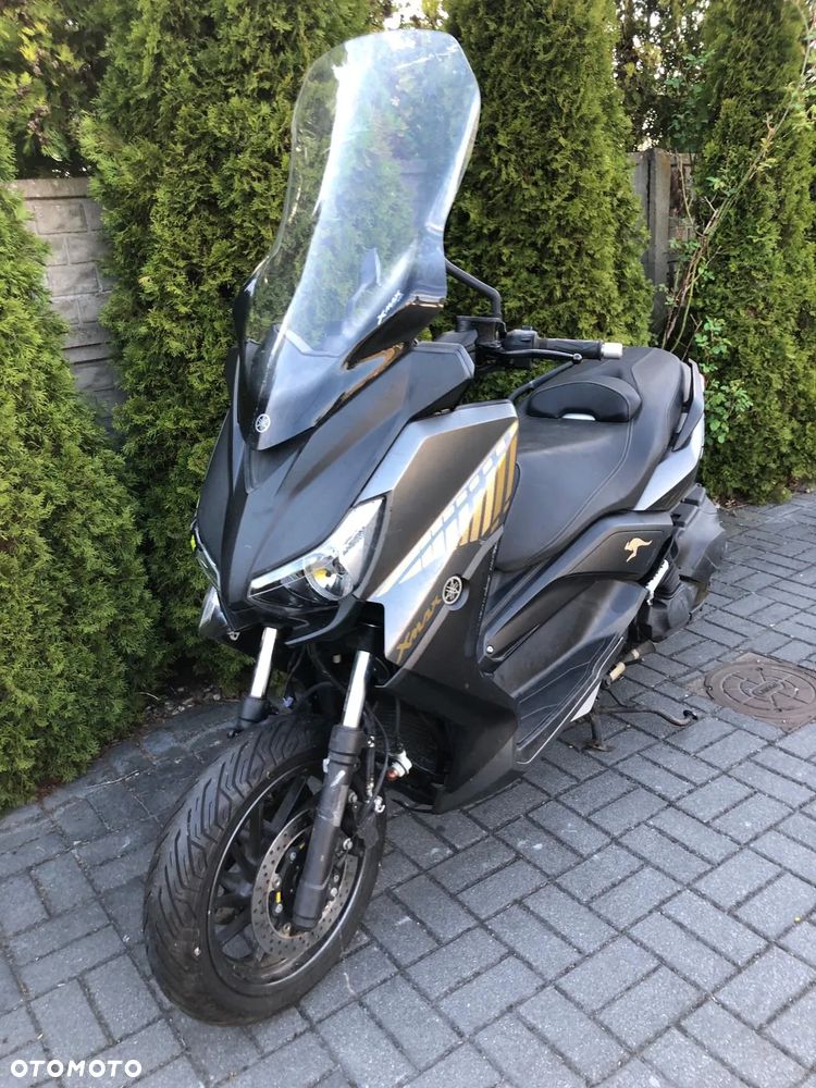 Yamaha X-max - 1