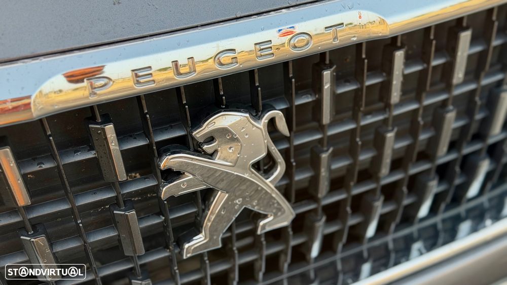 Peugeot 2008 1.2 PureTech GT Line - 5