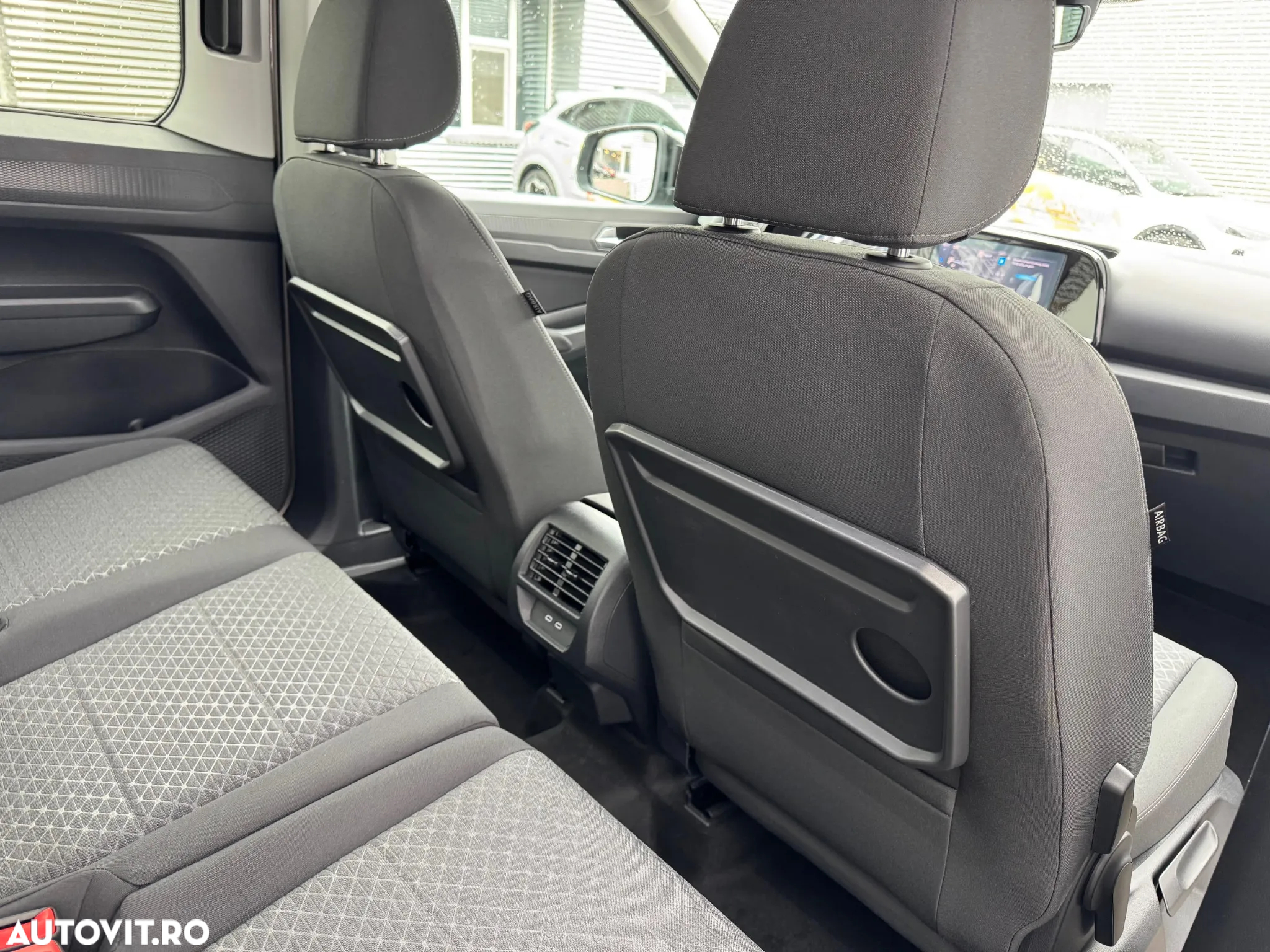 Ford Tourneo Connect 2.0L EcoBlue LWB Titanium - 25