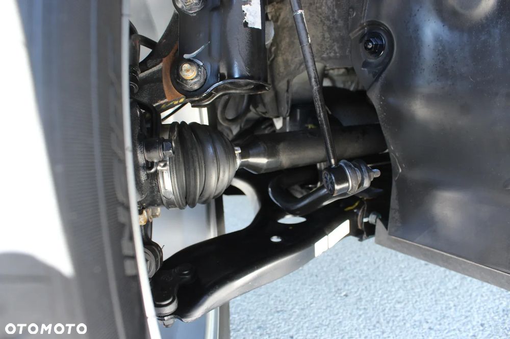 Hyundai Tucson blue 1.7 CRDi 2WD DCT Premium - 39