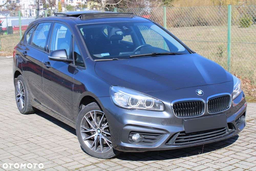 BMW Seria 2 220d Active Tourer xDrive Sport-Aut Sport Line - 2