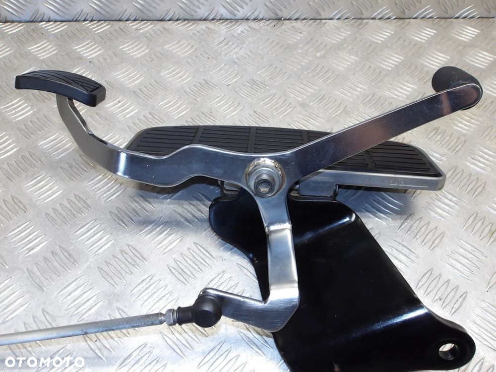 Set podest kierowcy lewy dźwignia SUZUKI VLR 1800 C109R BOULEVARD/INTRUDER 08-13r   PN. 43520-22H00 - 6