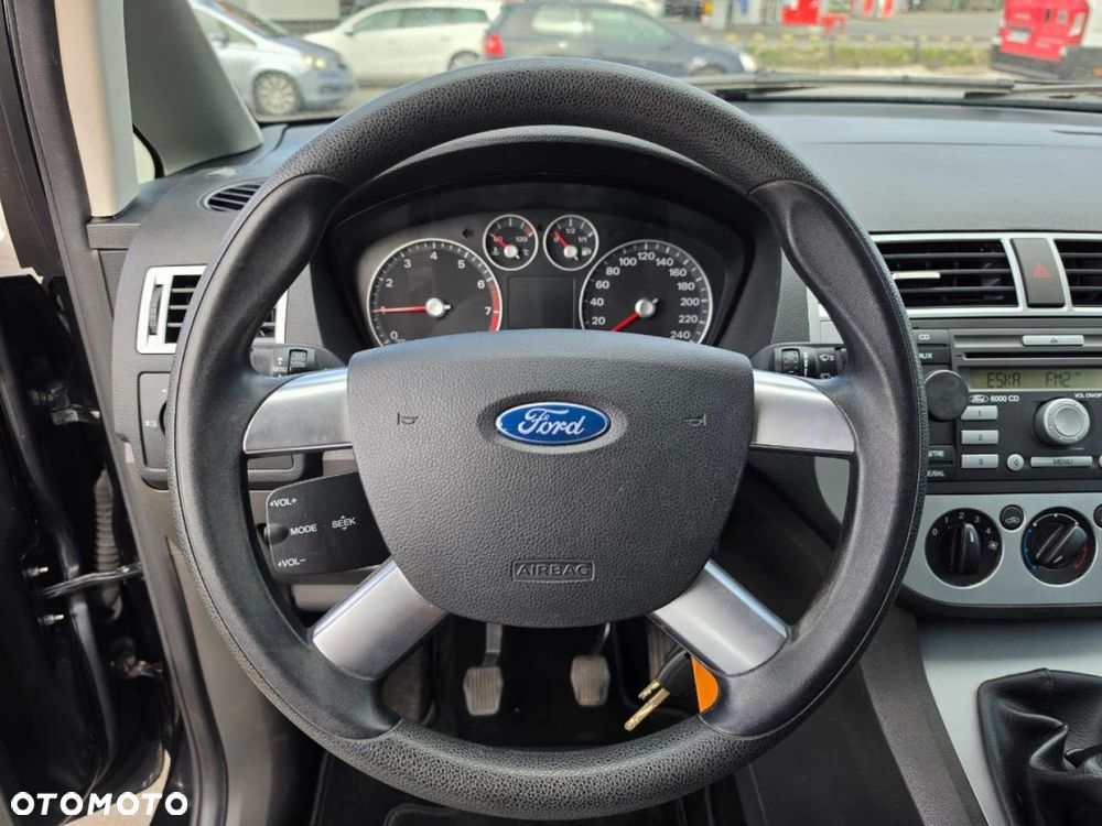 Ford C-MAX - 22