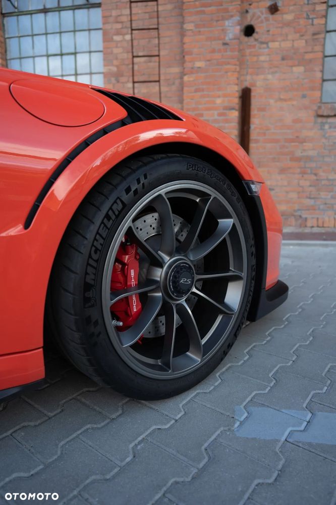 Porsche 911 GT3 RS - 35