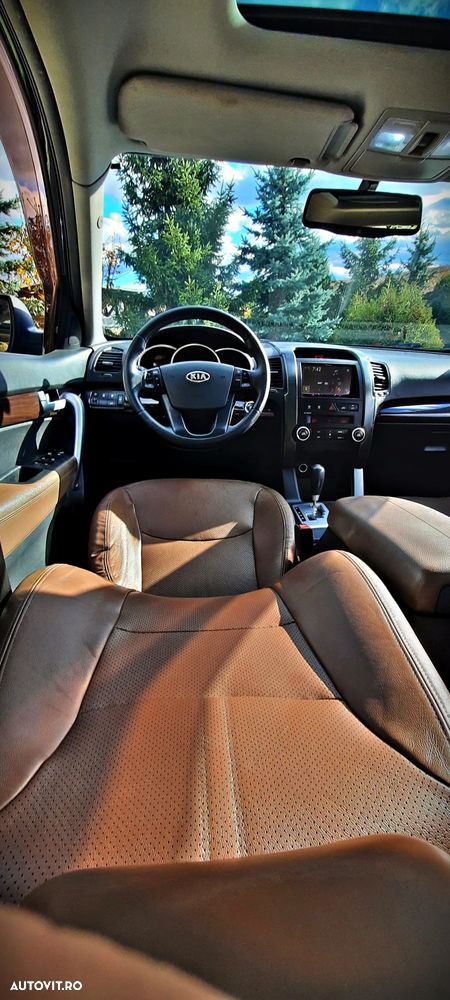 Kia Sorento 2.2 CRDi 4WD Aut. Executive - 18