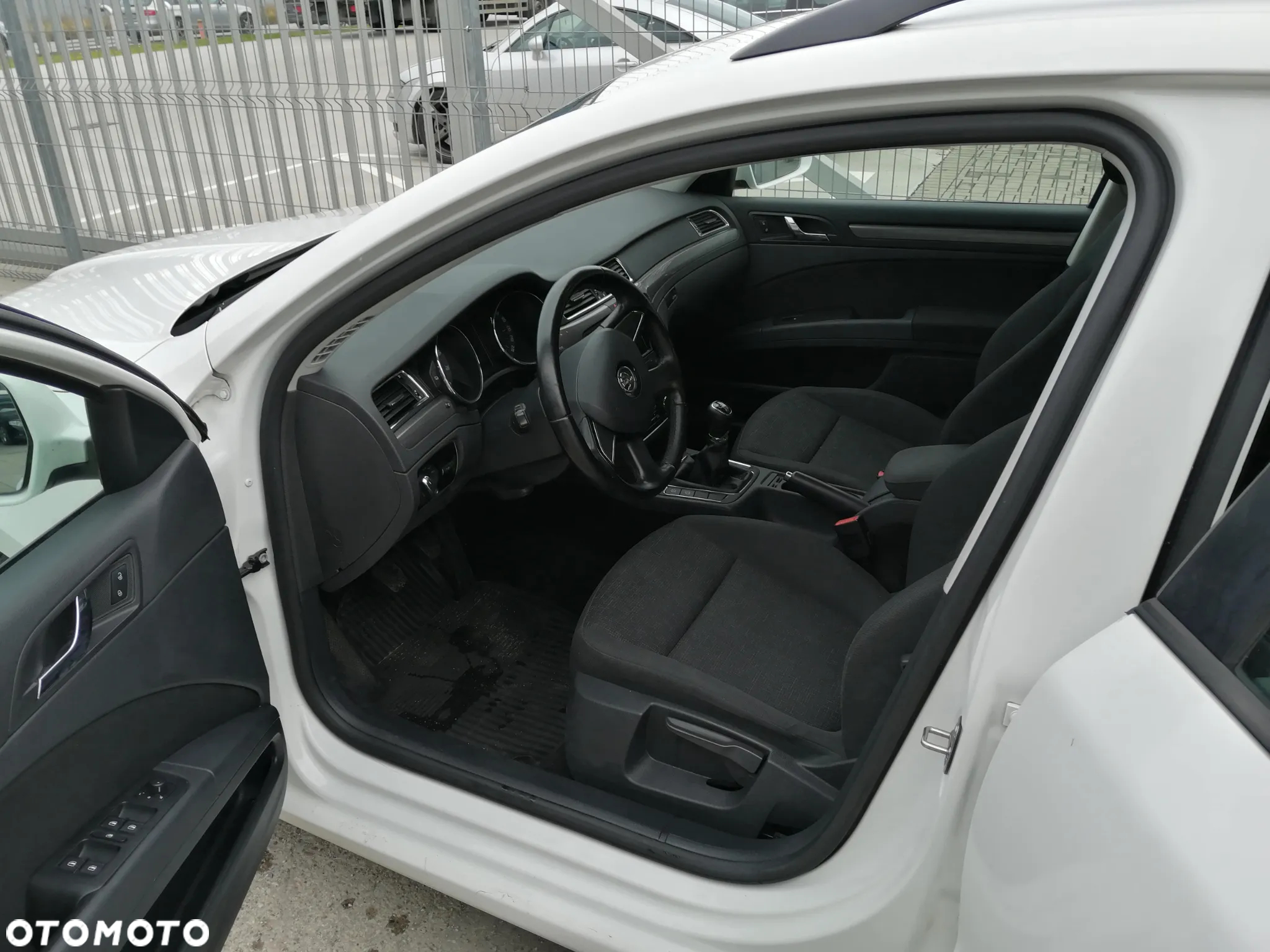Skoda Superb 1.8 TSI Active - 3
