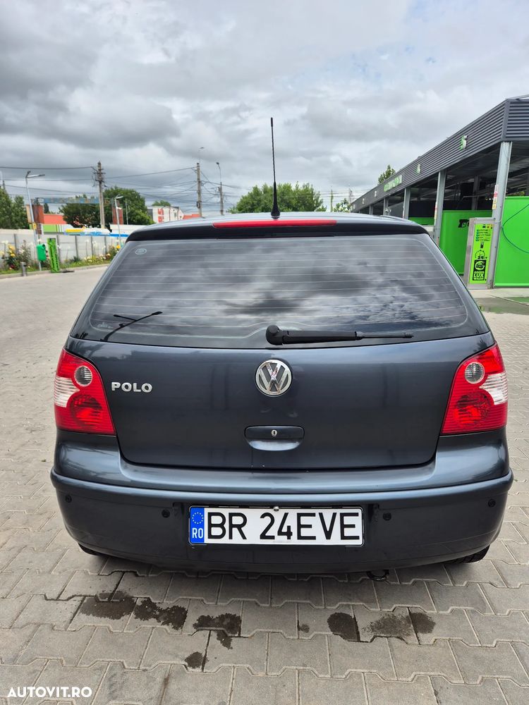Volkswagen Polo - 8
