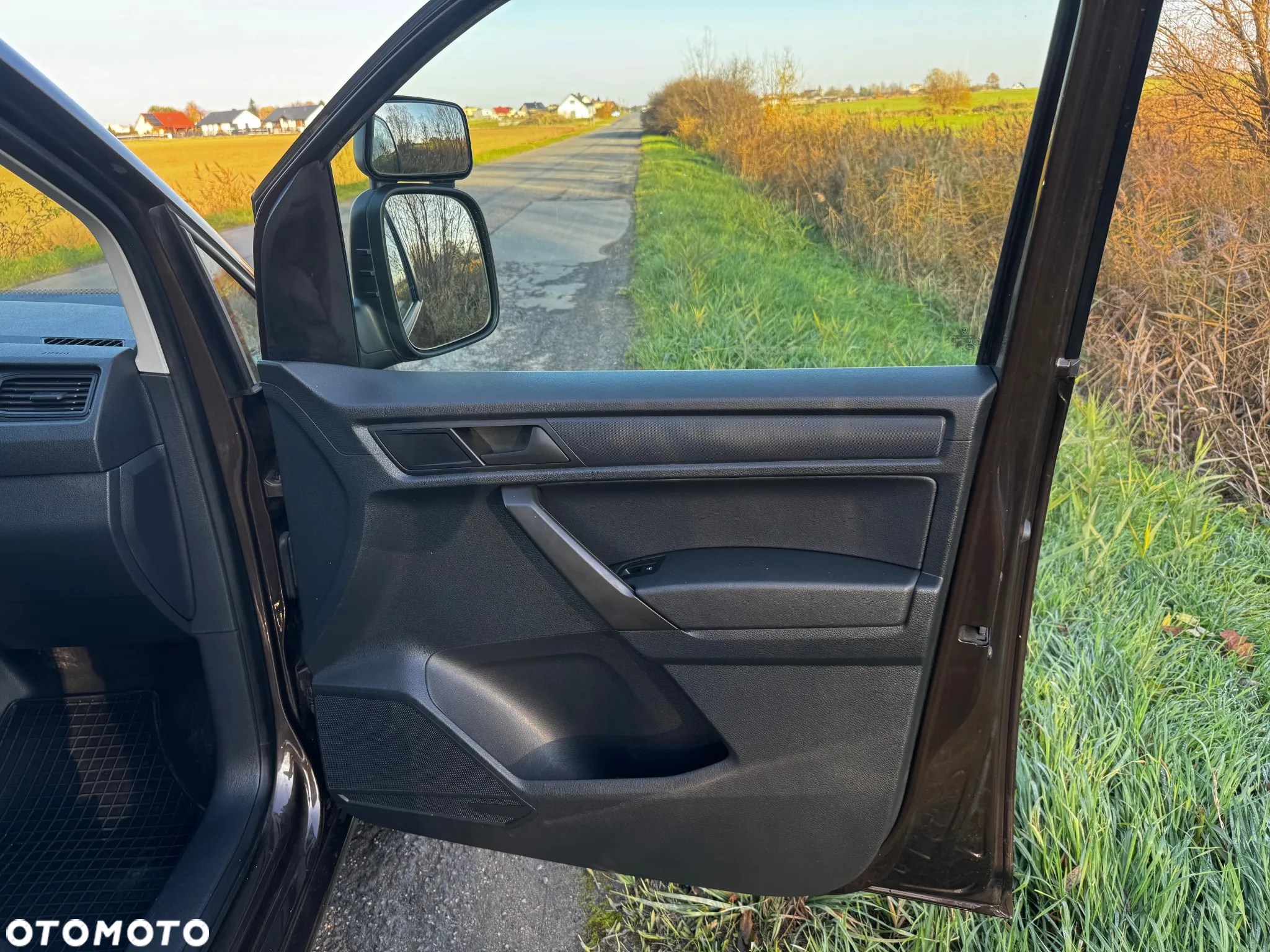 Volkswagen Caddy - 23