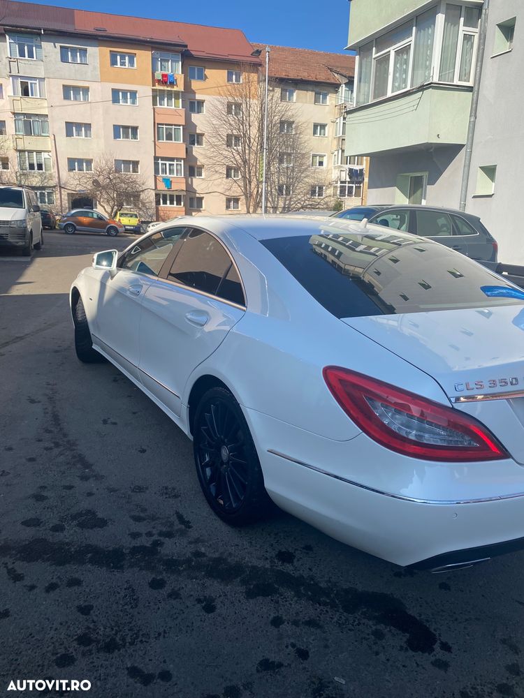 Mercedes-Benz CLS 350 CDI DPF 4Matic BlueEFFICIENCY 7G-TRONIC Edition 1 - 2
