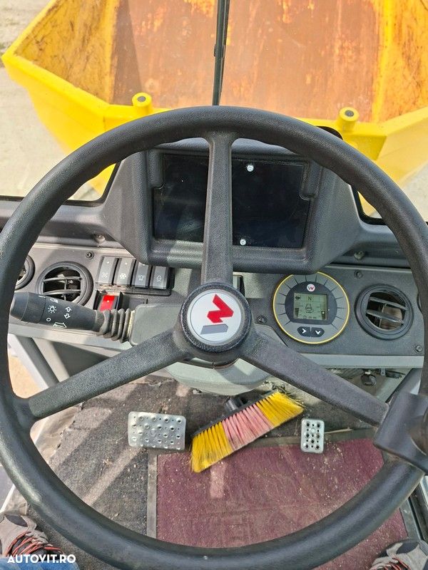 Wacker Neuson DW30 - 8