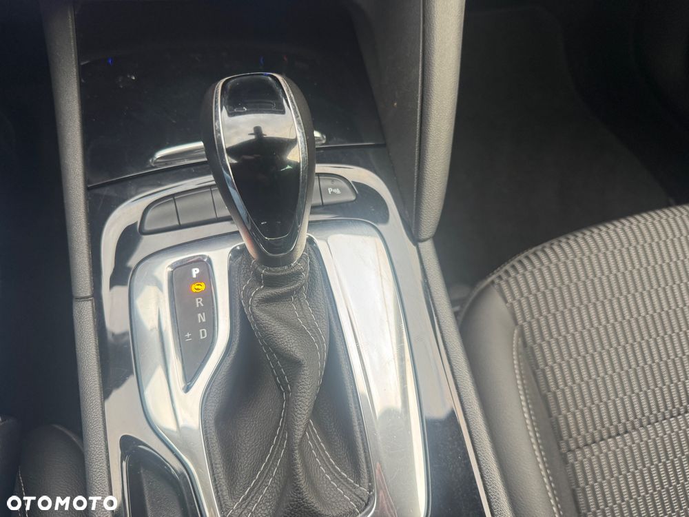 Opel Insignia 1.6 Automatik Business Innovation - 15