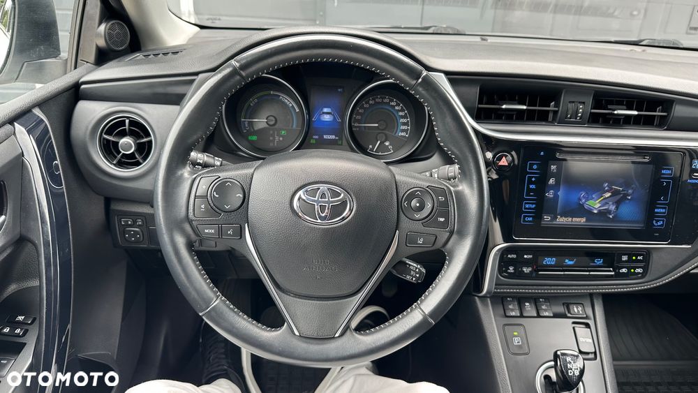 Toyota Auris - 21