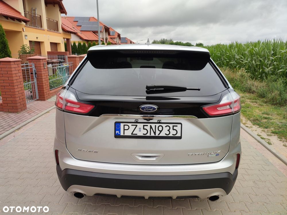 Ford Edge - 4