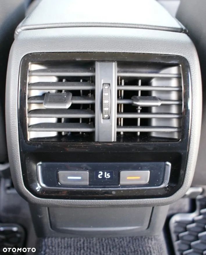 Volkswagen Passat 2.0 TDI BMT SCR Highline DSG7 - 9