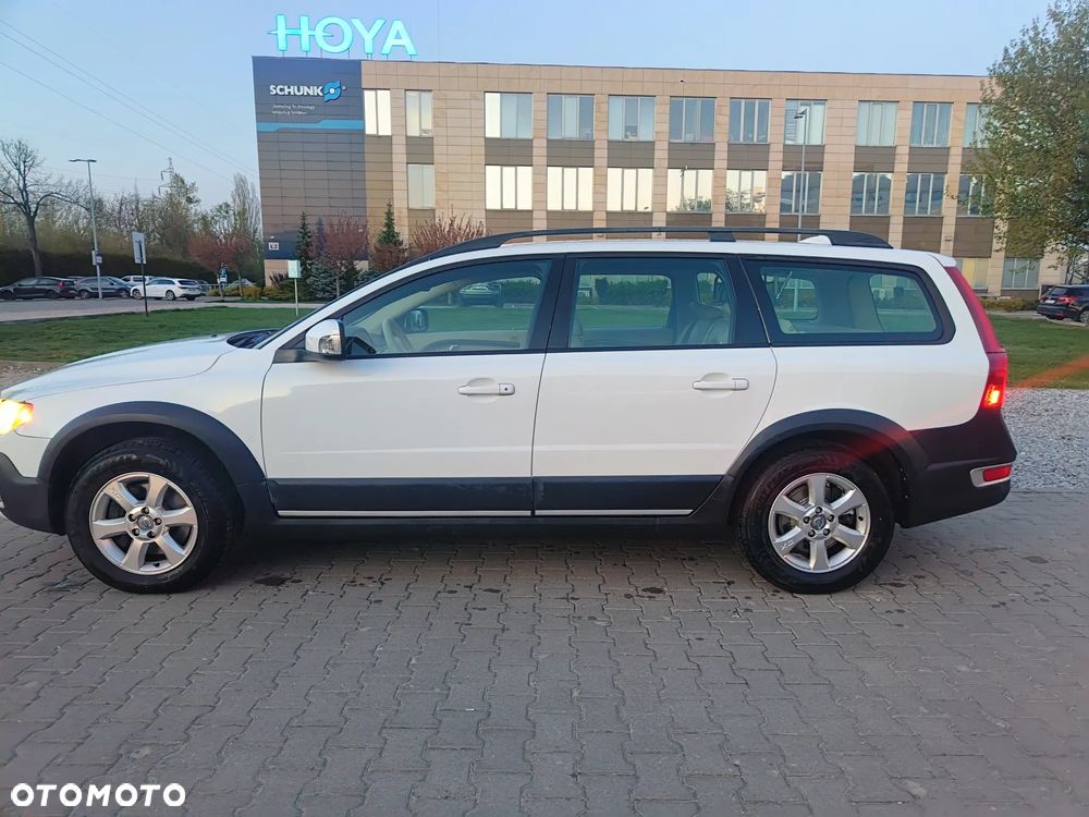 Volvo XC 70 3.2 AWD Kinetic - 1