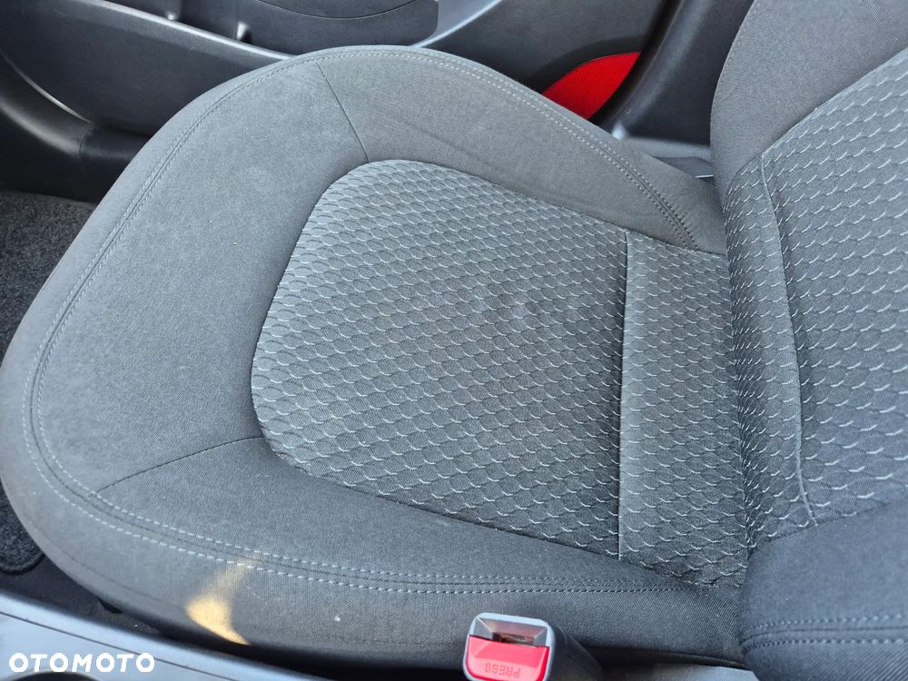 Hyundai ix35 2.0 2WD Trend - 12