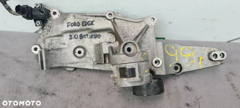 FORD EDGE ŁAPA WSPORNIK ALTERNATORA FORD 2.0TDCI  DS7Q-8D611-AH  DS7Q8D611AH - 2