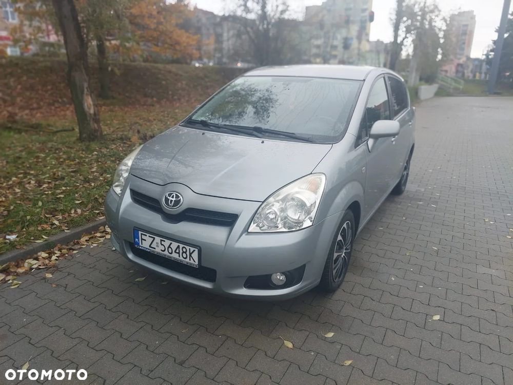 Toyota Corolla Verso - 20