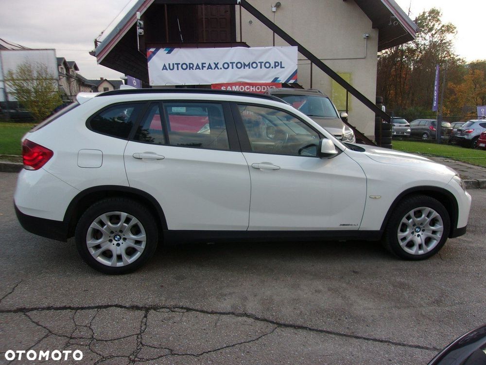 BMW X1 xDrive18d xLine - 6