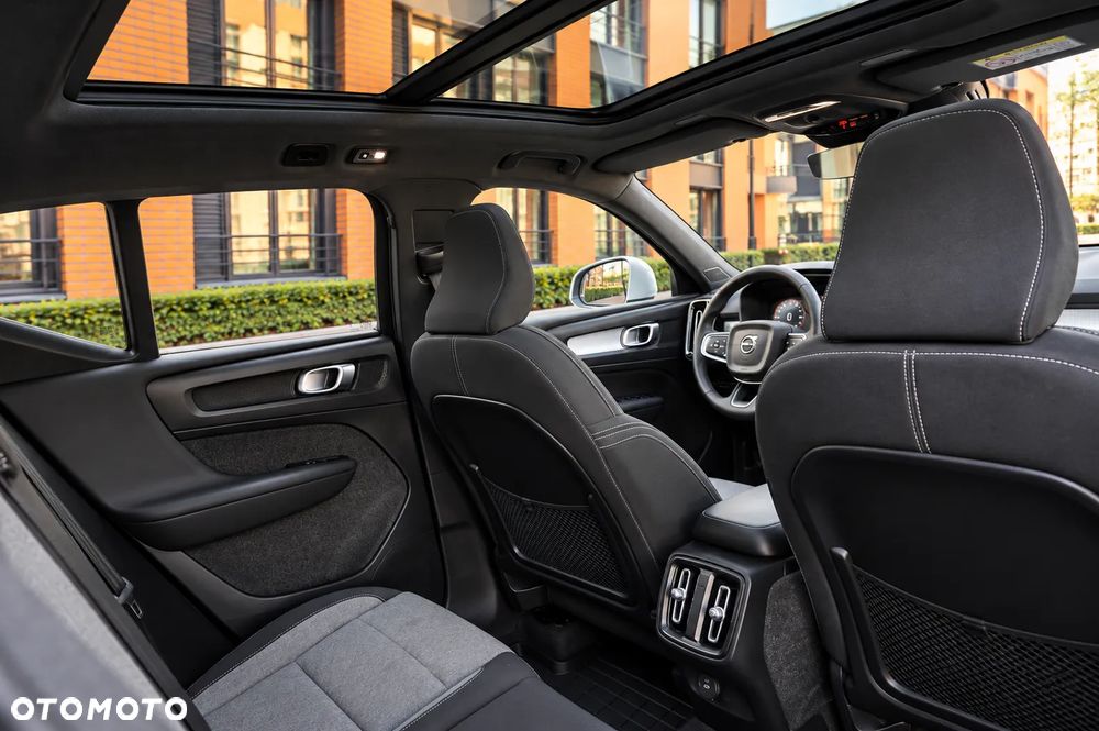Volvo XC 40 T3 Momentum Pro - 7