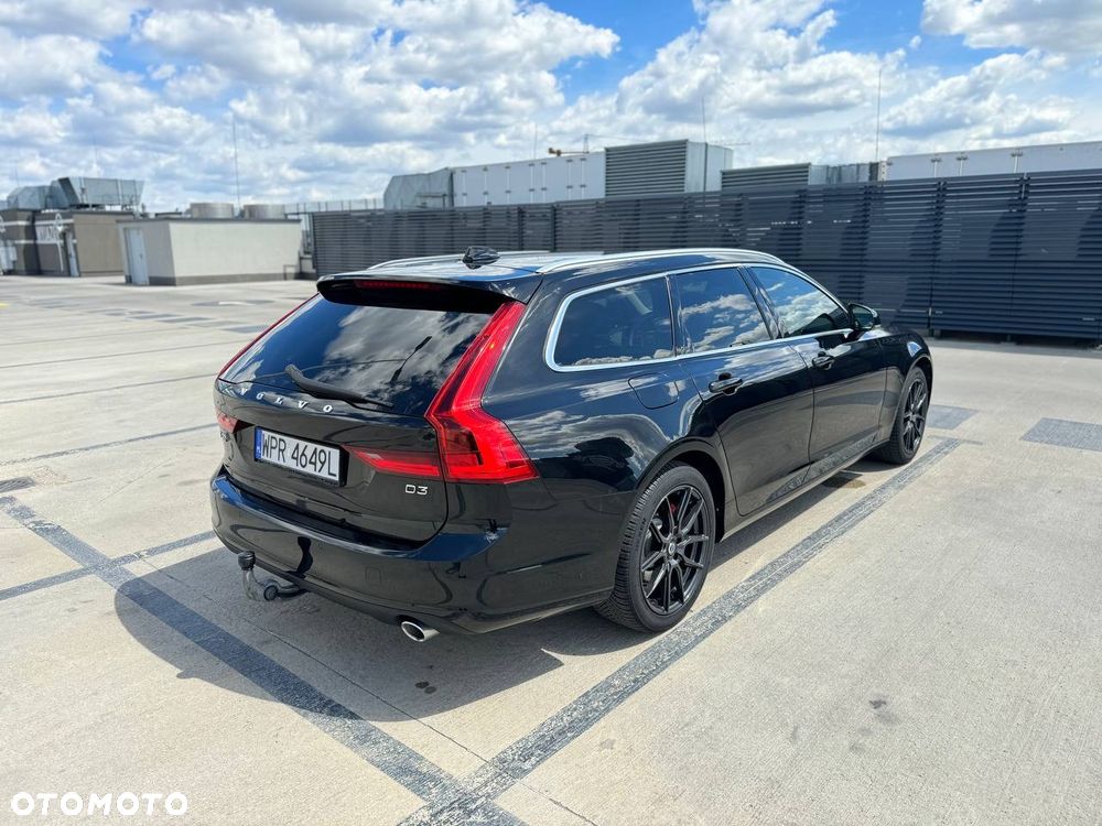 Volvo V90 D3 Momentum Pro - 5