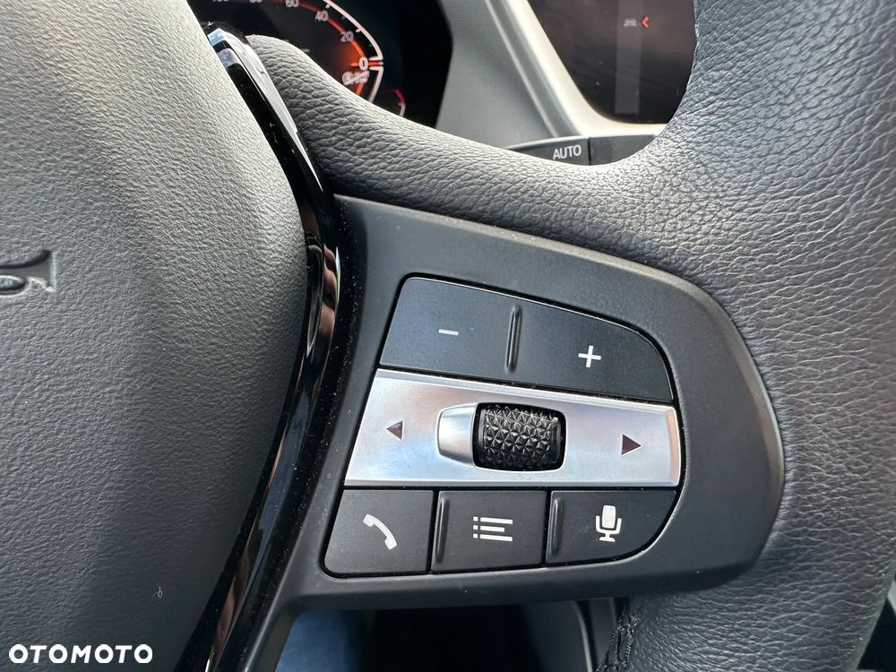 BMW Seria 1 118i Advantage - 14