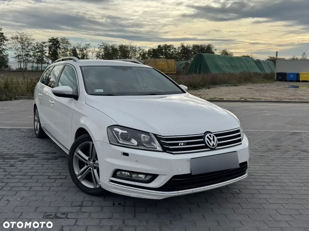Volkswagen Passat 2012 photo 2