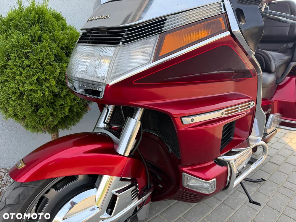Honda GL - 36