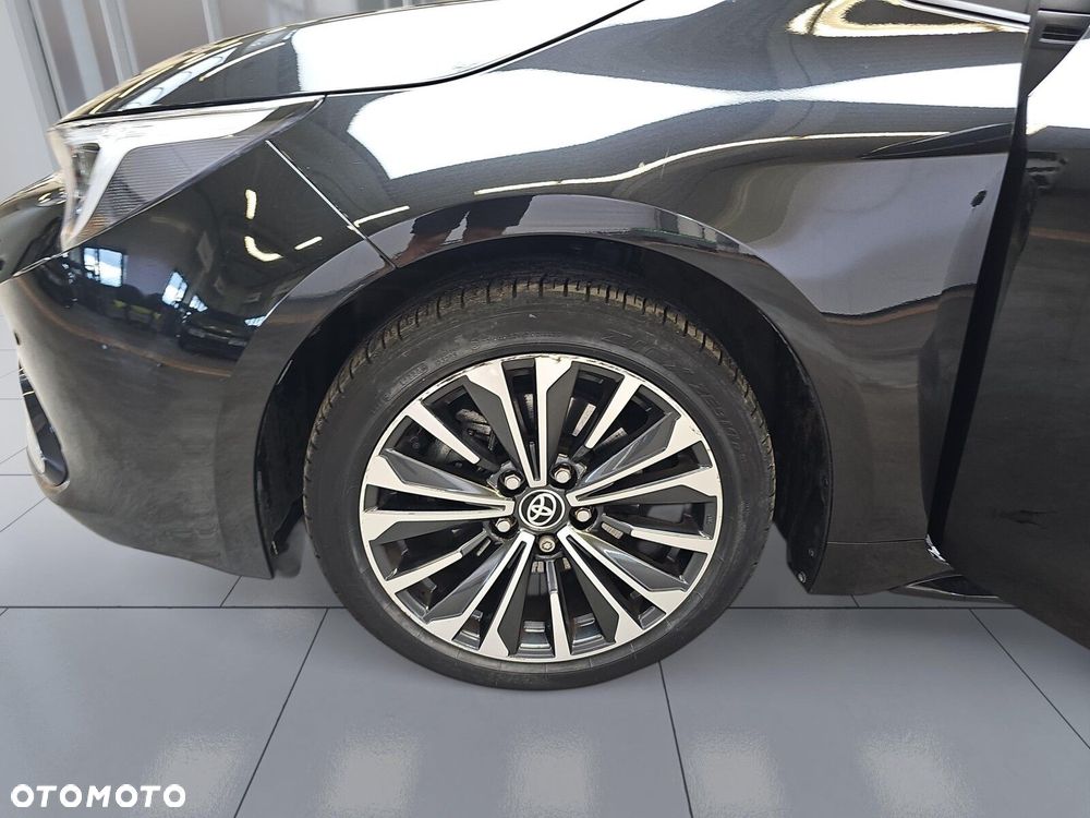 Toyota Corolla - 25